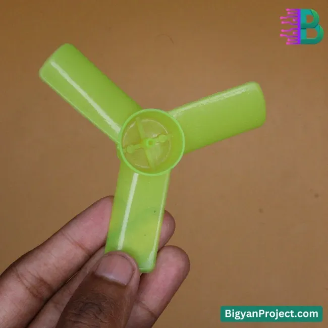 মিনি ডিসি ফ্যান প্রপেলার - ৩-ব্লেড ৪৫মিমি প্লাস্টিক ফ্যান কিনুন