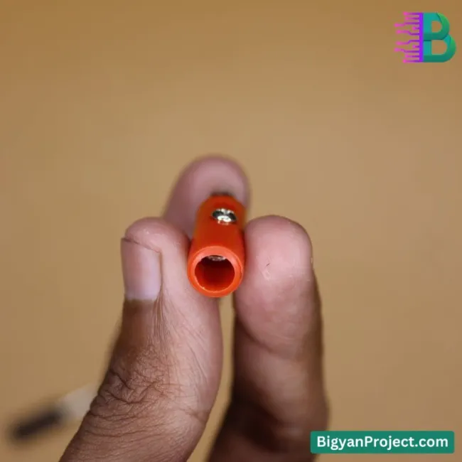 ব্যানানা প্লাগ ৪মিমি - স্ক্রু টাইপ স্পিকার কানেক্টর কিনুন