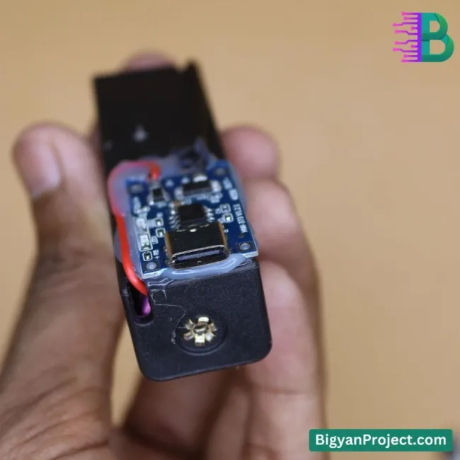 সিঙ্গেল 18650 ব্যাটারি চার্জার TP4056 মডিউল কিনুন