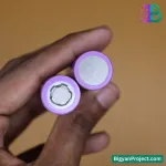 18650 রিচার্জেবল লিথিয়াম আয়ন ব্যাটারি 2000mAh 3.7V কিনুন