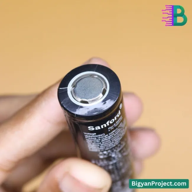 18650 ব্যাটারি কিনুন 3.7V 7000mAh স্যানফোর্ড রিচার্জেবল