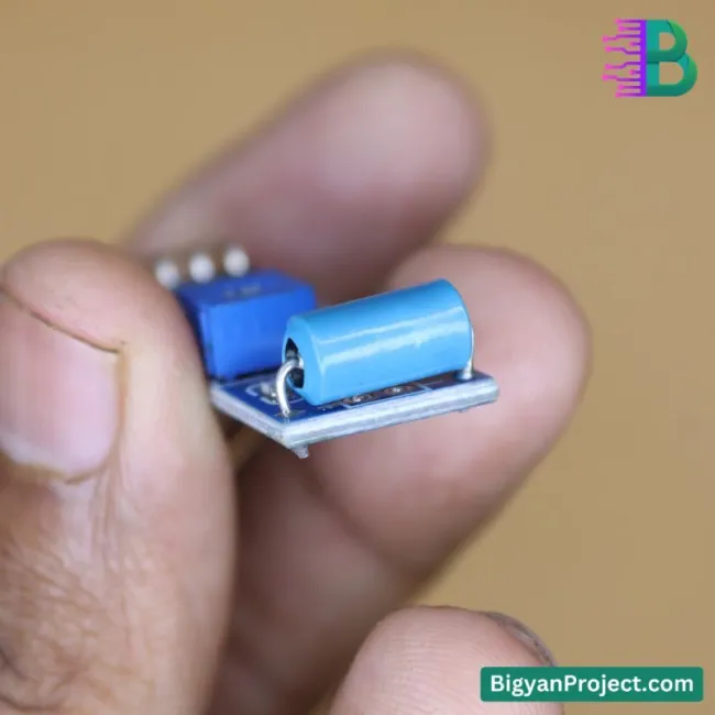 SW-420 ভাইব্রেশন সেন্সর মডিউল কিনুন বাংলাদেশে