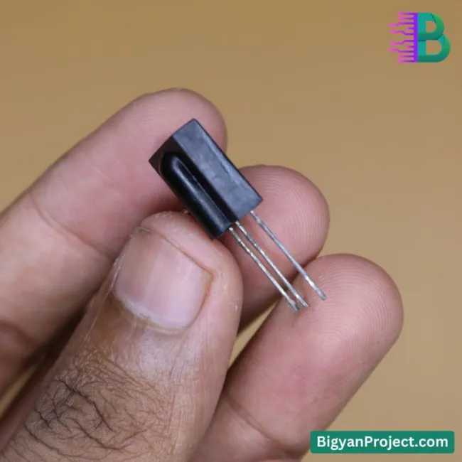 IR রিসিভার TSOP1738 সেন্সর | কিনুন অনলাইনে