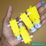 ১০০ RPM ৩-৬V ডুয়াল শাফট মোটর রোবোটিক্স ও DIY প্রজেক্টের জন্য