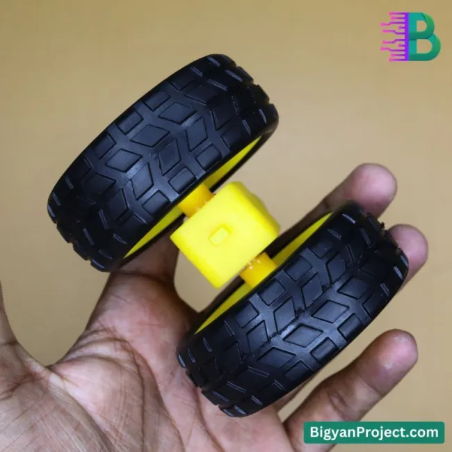 ১০০ RPM ৩-৬V ডুয়াল শাফট মোটর রোবোটিক্স ও DIY প্রজেক্টের জন্য