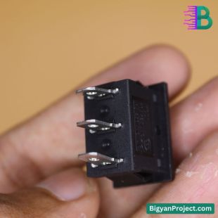 ৩ পিন SPDT রকার সুইচ অন অফ অন ৬A ২৫০V