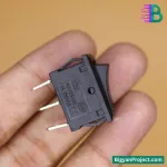 ৩ পিন SPDT রকার সুইচ অন অফ অন ৬A ২৫০V