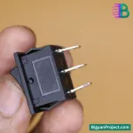 ৩ পিন SPDT রকার সুইচ অন অফ অন ৬A ২৫০V