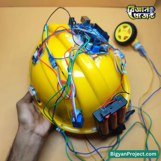 স্মার্ট বাইক হেলমেট কিনুন - ক্র্যাশ অ্যালার্ট ও জিপিএস সহ