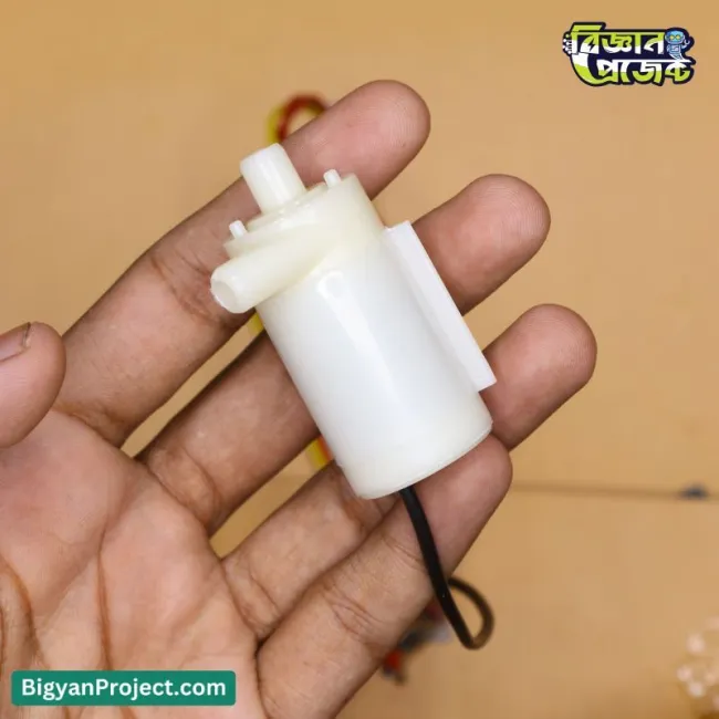 সোলার ট্র্যাকার সিস্টেম সার্ভো মোটর ও তাপমাত্রা সেন্সরসহ