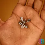 ম্যাগনিফাইং গ্লাস ও ক্লিপ সহ সোল্ডারিং স্ট্যান্ড কিনুন