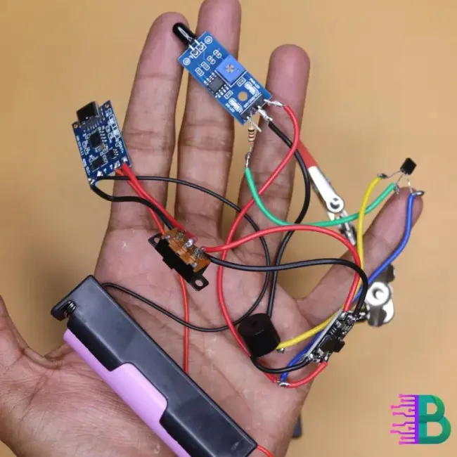 ফায়ার অ্যালার্ম প্রজেক্ট কম্বো প্যাক কিনুন - সায়েন্স ও ইলেকট্রনিক্স