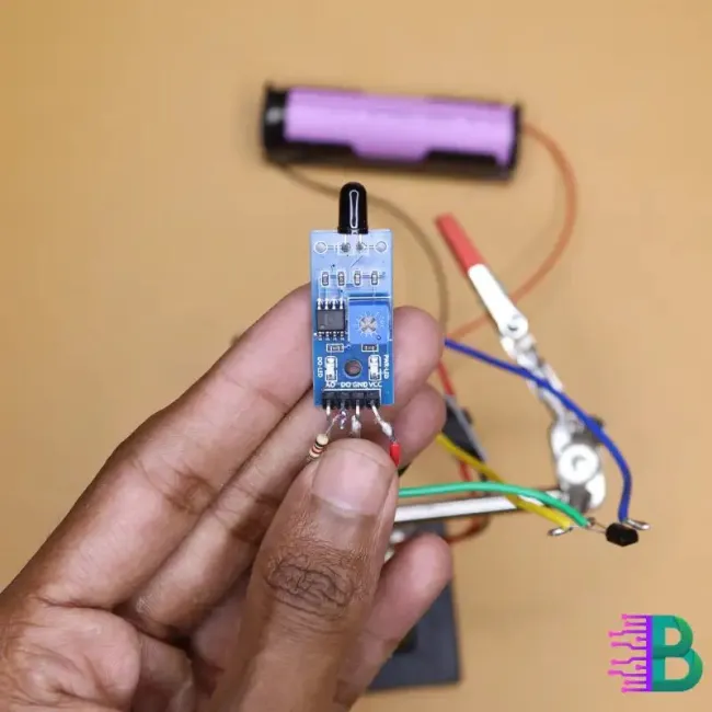 ফায়ার অ্যালার্ম প্রজেক্ট কম্বো প্যাক কিনুন - সায়েন্স ও ইলেকট্রনিক্স