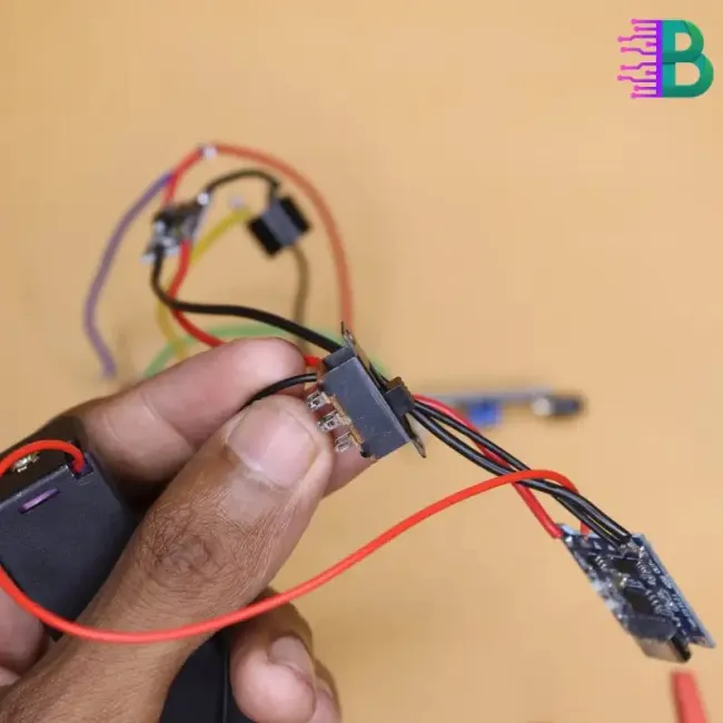 ফায়ার অ্যালার্ম প্রজেক্ট কম্বো প্যাক কিনুন - সায়েন্স ও ইলেকট্রনিক্স